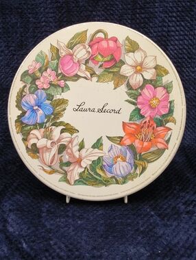 Vintage Laura Secord "Provincial Flowers" Collectible Tin